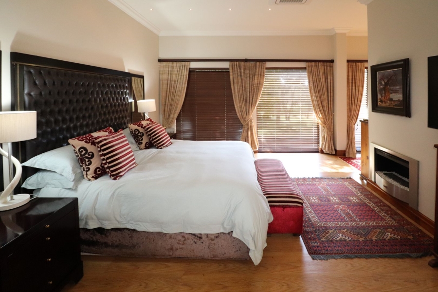 4 Bedroom Property for Sale in Wilkoppies North West